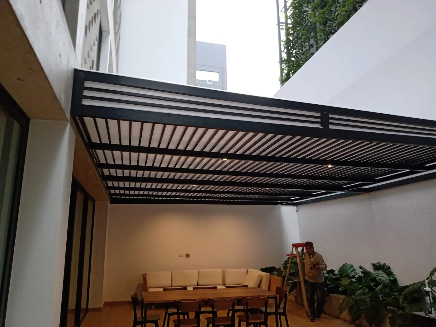 Pérgola de Doble Estructura Doble Traslúcida