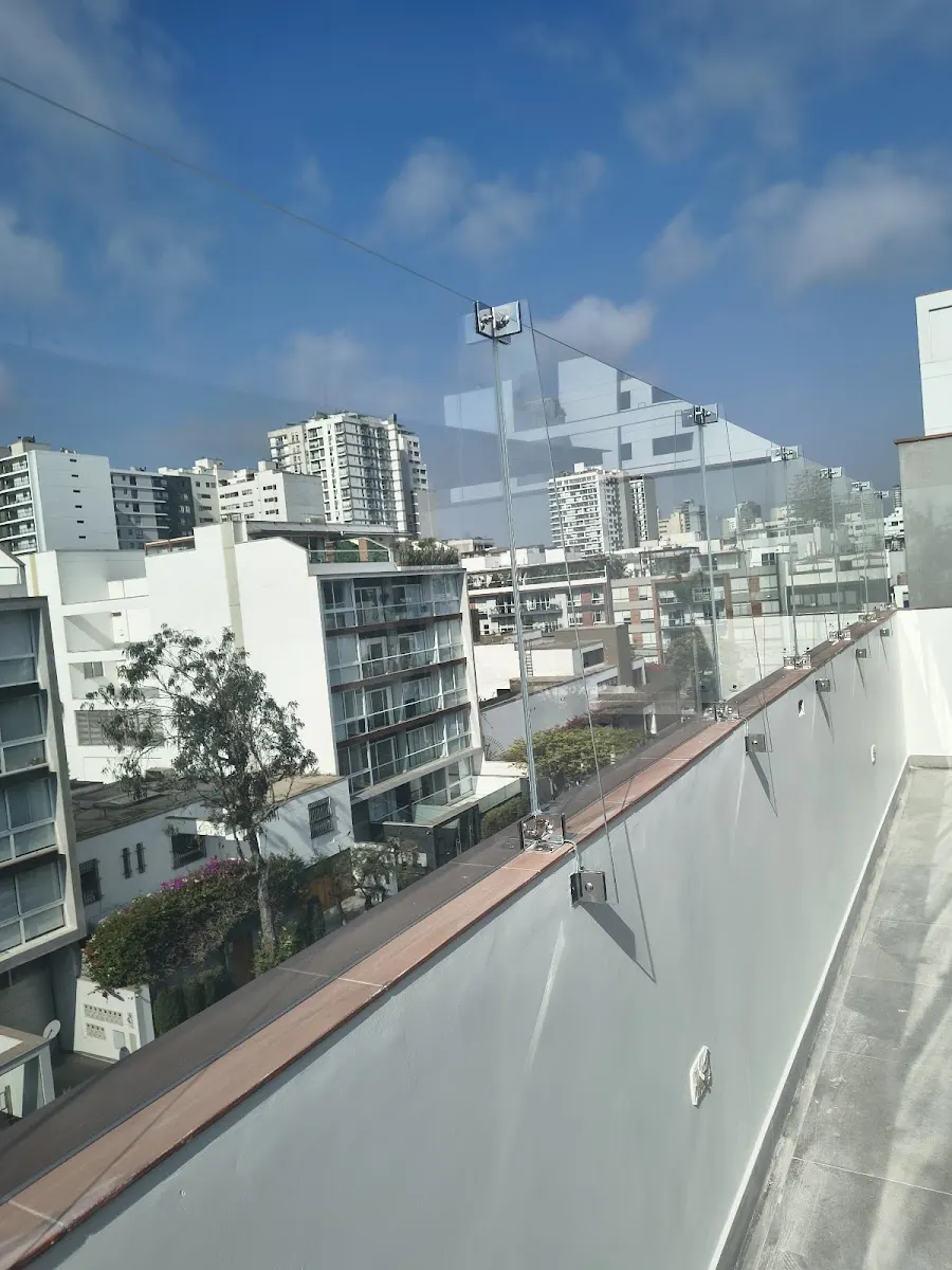 Vidrios Templados y Láminas de Seguridad, Protección Solar y Smart por Prodiseño Perú - imagen 1
